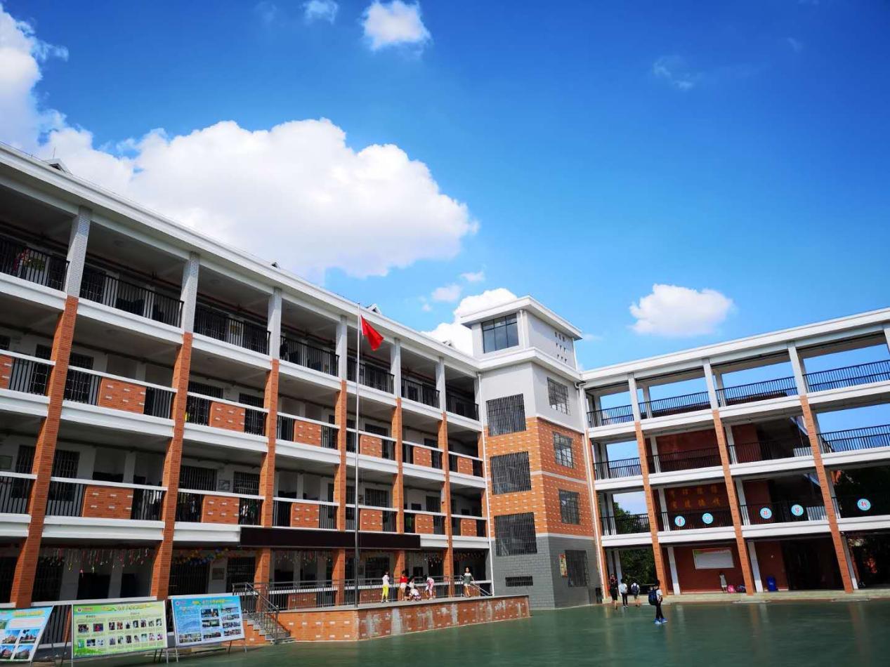 衡阳市石鼓区人民路朝阳小学
